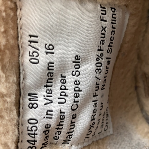 Clark Original Chucks - Wm size 8 - Picture 6 of 6